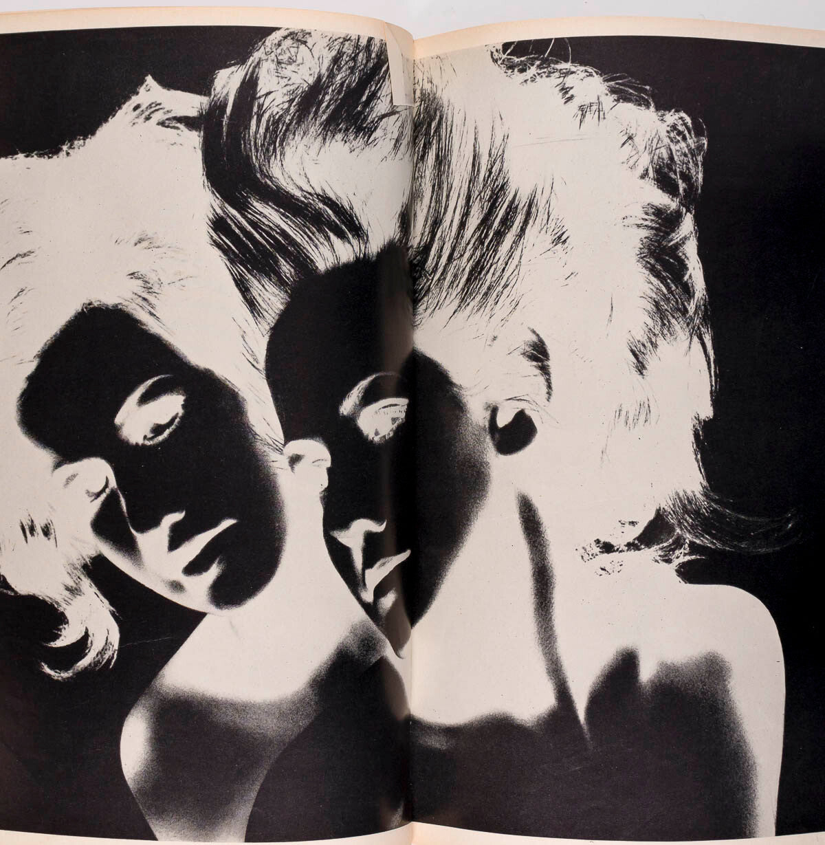 Sue Murray SHRIMPTON Helmut Newton VOGUE April 1965 NORMAN PARKINSON Kennington