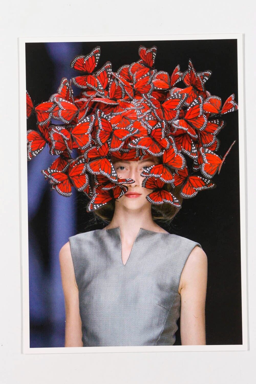 Alexander McQueen POSTCARD book V&A Exhibition HORN OF PLENTY Kate Moss 16 CARDS