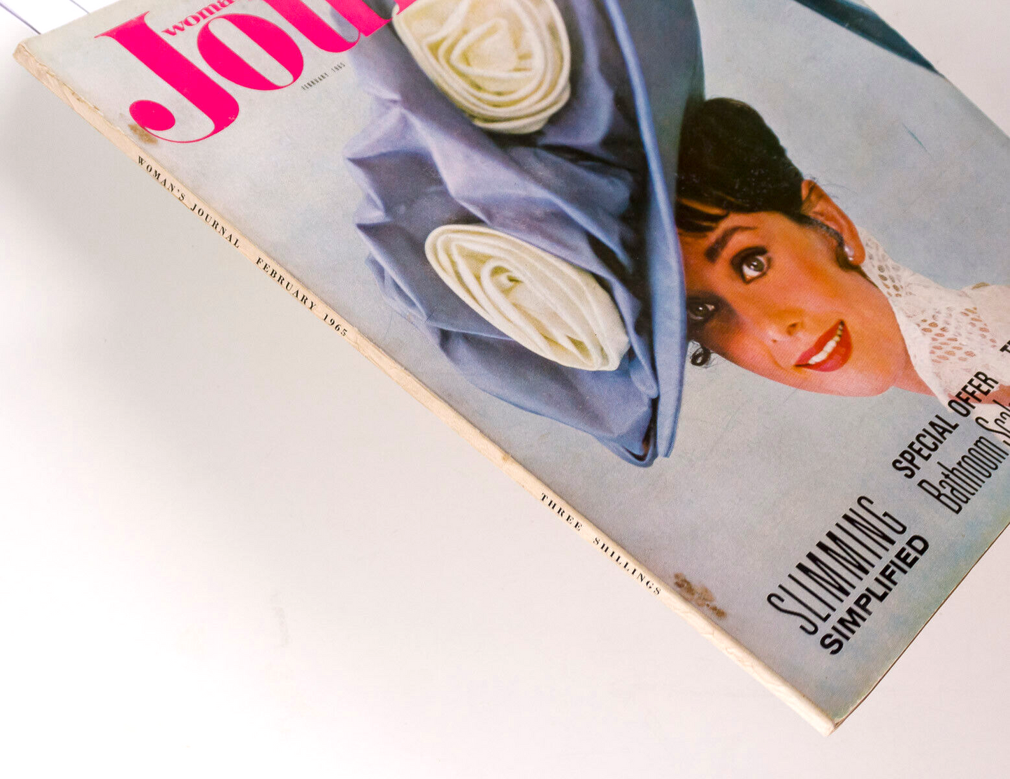 AUDREY HEPBURN Barbra Steisand CECIL BEATON Woman's Journal magazine LEE AARONS