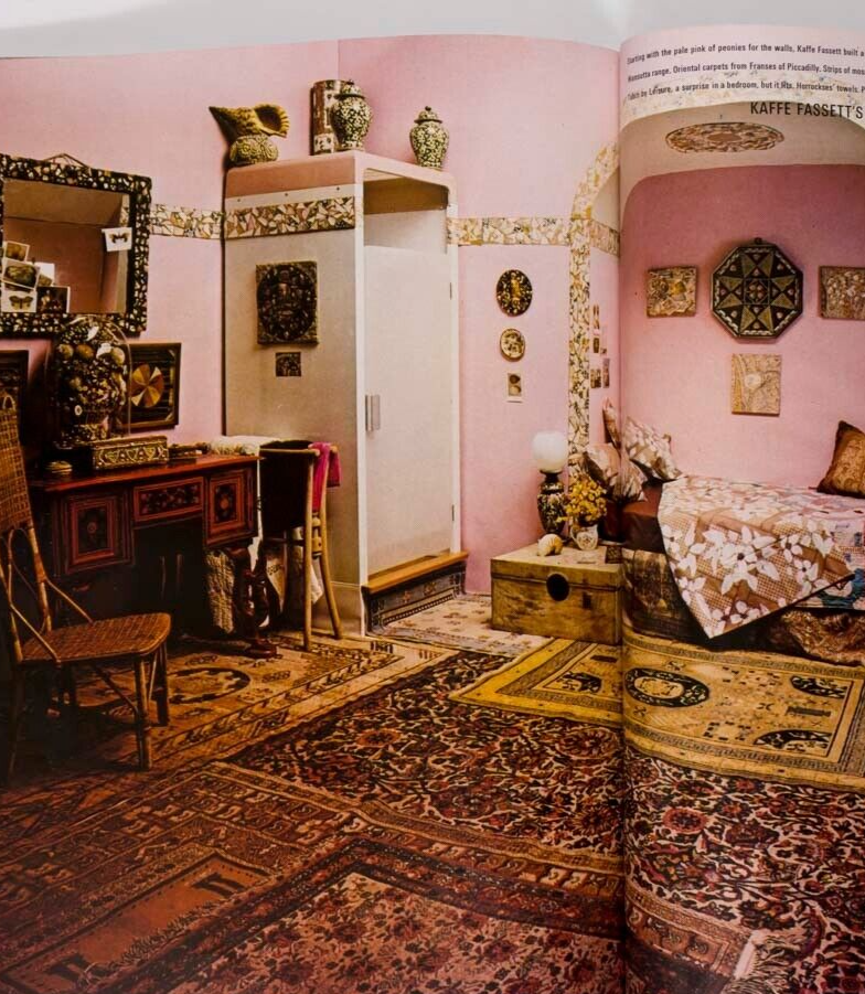 Toscani NORMAN PARKINSON Nina Campbell VOGUE February 1975 50th birthday present