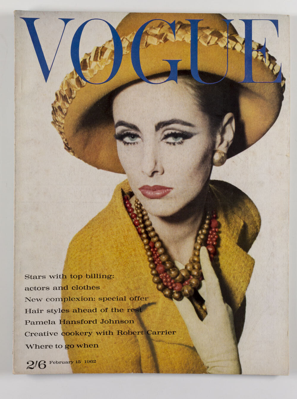 JEAN SHRIMPTON Patrick Macnee TANIA MALLET Pamela Hansford Johnson DUFFY ~ VOGUE