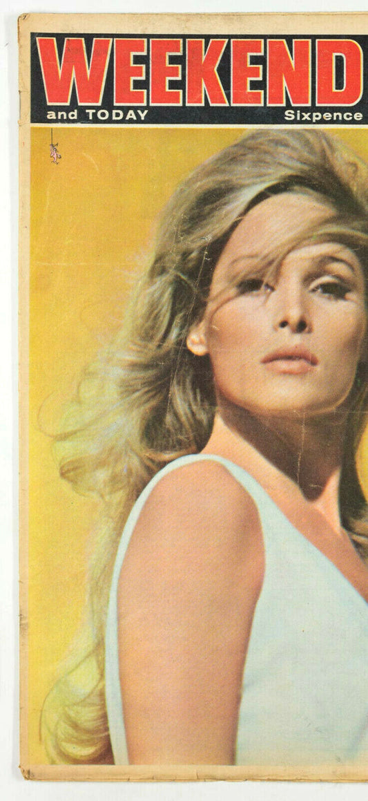 URSULA ANDRESS Mae West PRINCESS IRA Prince Alfonso LIZ TAYLOR  Weekend magazine