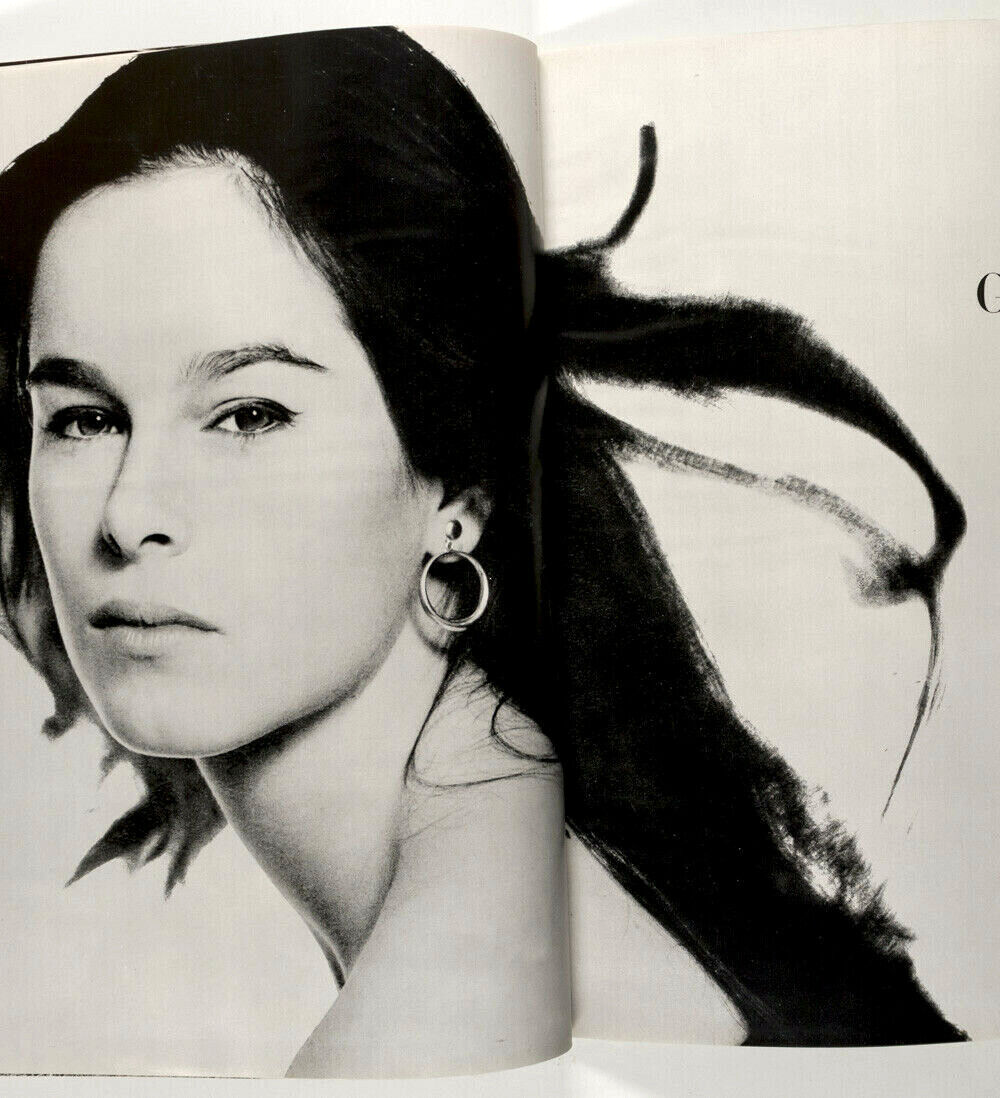 1st VOGUE ITALIA Benedetta Barzini VERUSCHKA Penn 1965 November NORMAN PARKINSON