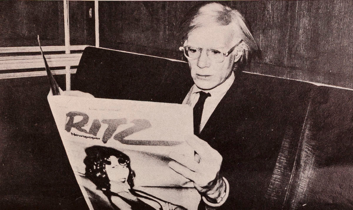 ELEGANTLY PAPERED Vintage Fashion Magazines Gift Card