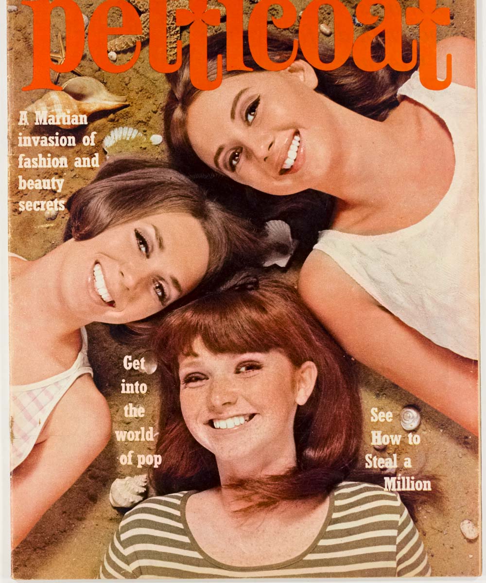 Audrey Hepburn Gary Bond Jeremy Brett Peter O'Toole PETTICOAT MAGAZINE