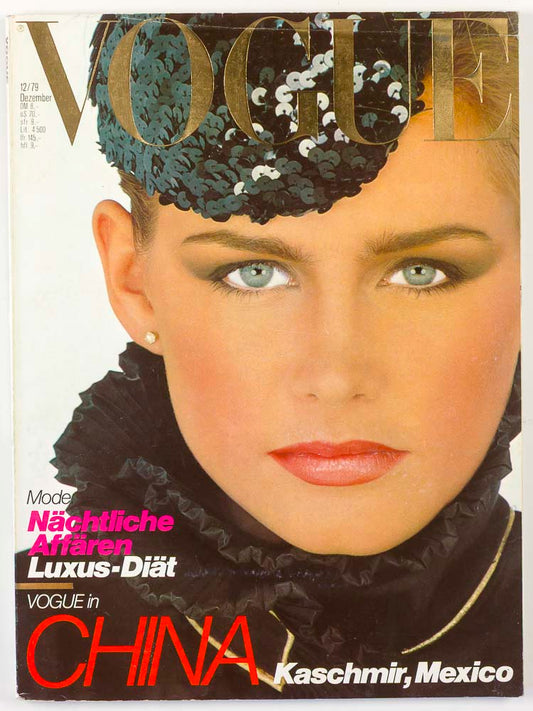 JULIE FOSTER Hanae Mori GERMAN VOGUE December 1979 CHINA Mexico XMAS