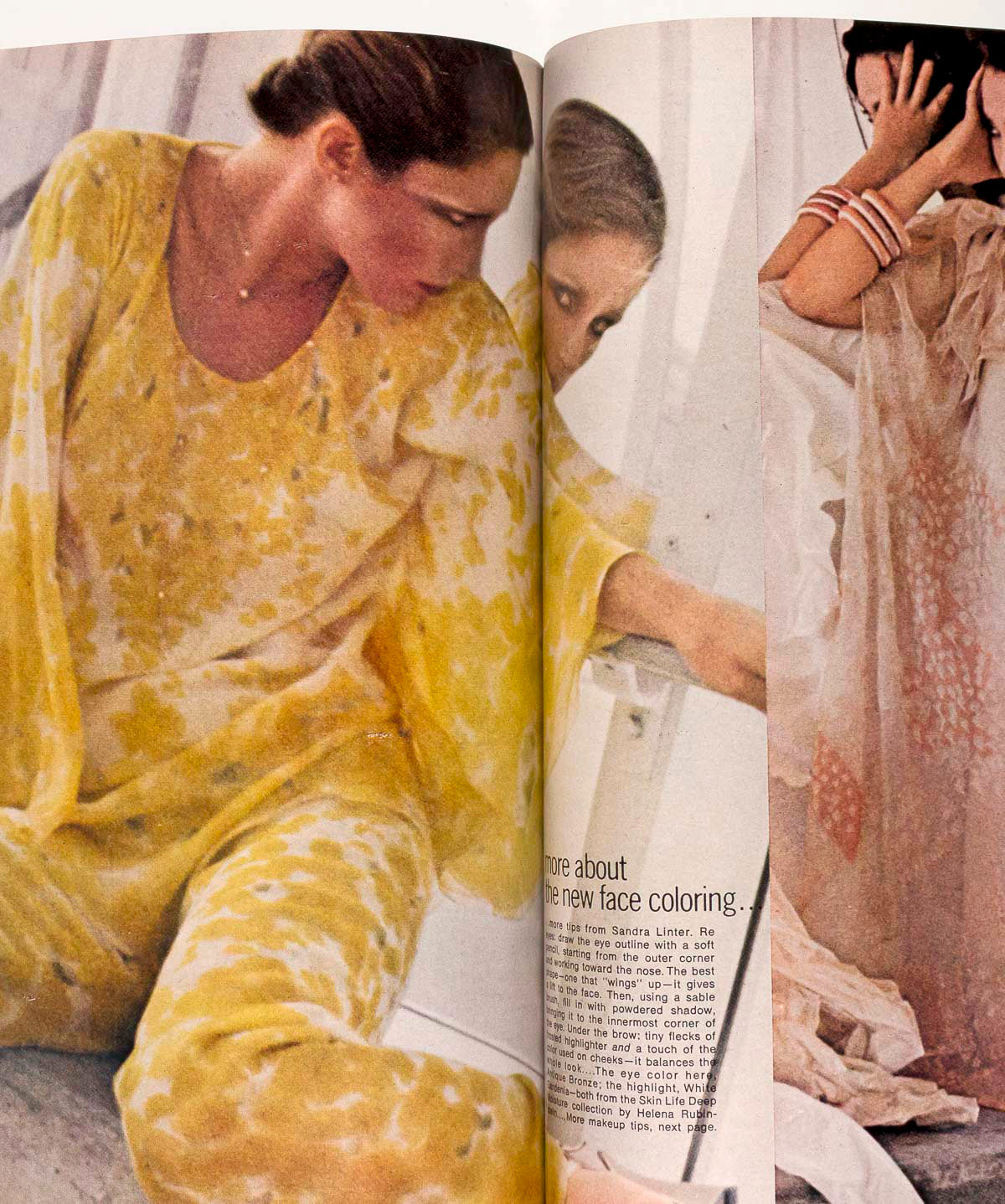Deborah Turbeville ISABELLE ADJANI Newton HALSTON VOGUE December 1975