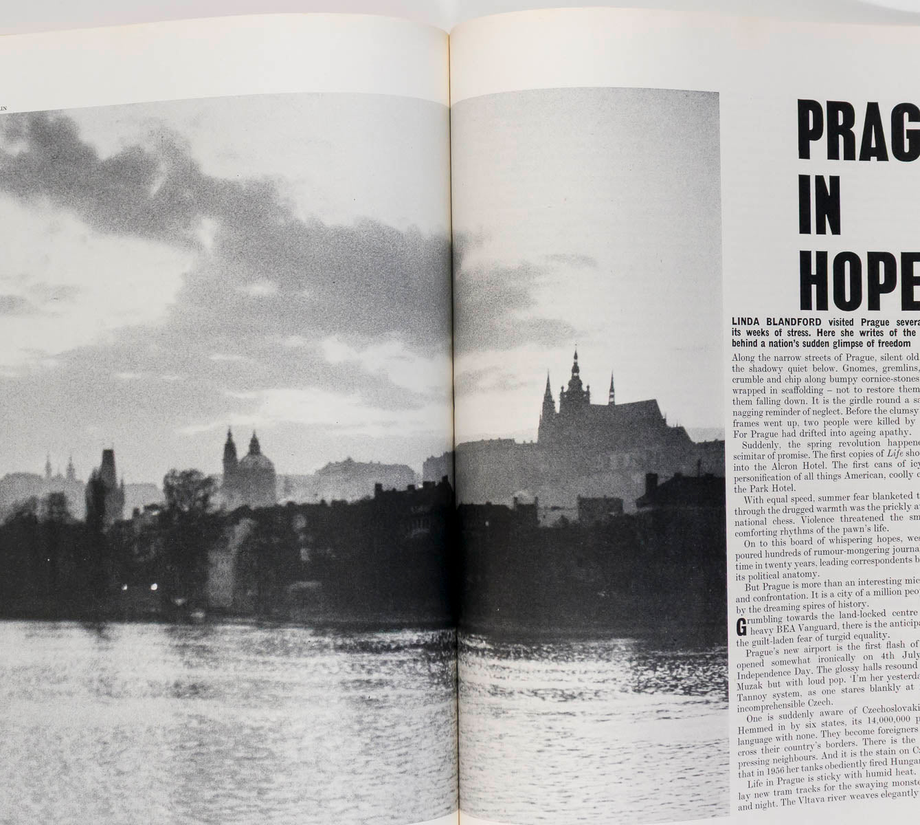 VERUSCHKA Helmut Newton DON McCULLIN Benedetta Barzini Queen magazine