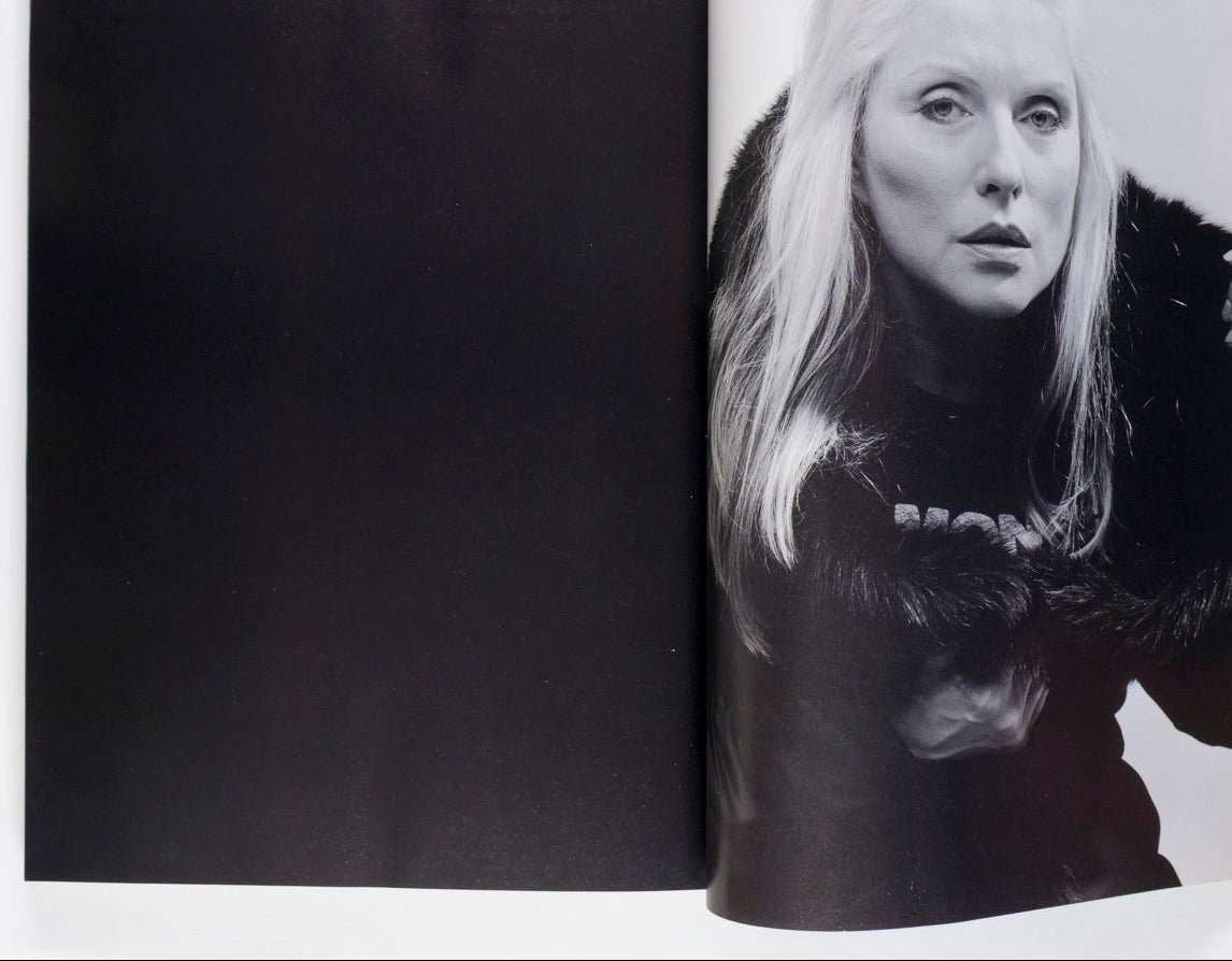 Corinne Day OMAHYRA Guinevere Van Seenus DUTCH MAGAZINE September 2001