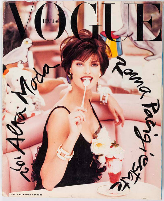 Linda Evangelista ALTA MODA March 1992 CARLA BRUNI Vogue Italia
