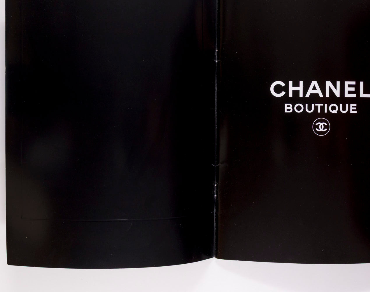 Claudia Schiffer CHANEL LOOKBOOK Fall Winter 1993 1994 KARL LAGERFELD