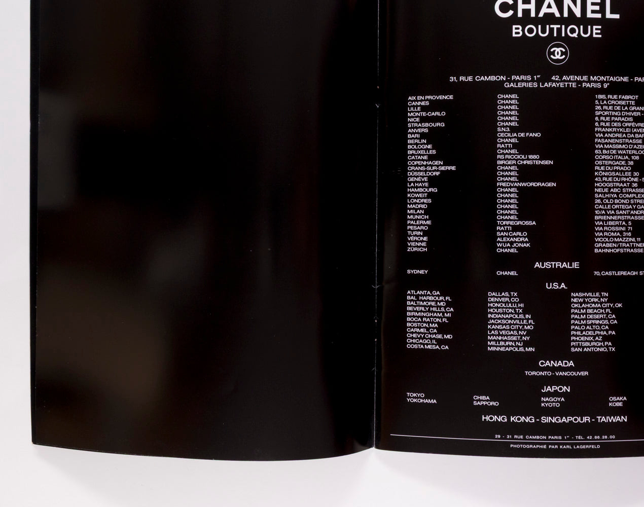 Claudia Schiffer CHANEL LOOKBOOK Fall Winter 1993 1994 KARL LAGERFELD