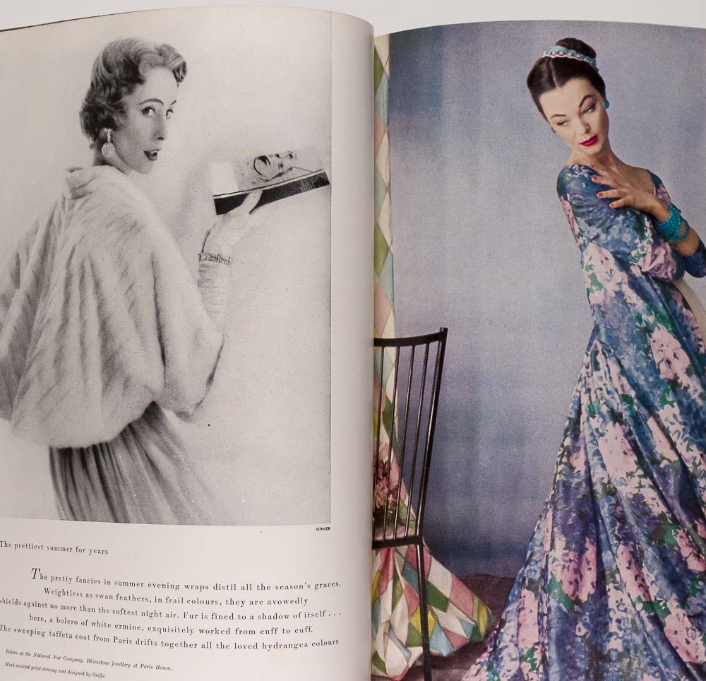Wenda NORMAN PARKINSON Marlene Dietrich VOGUE June 1954