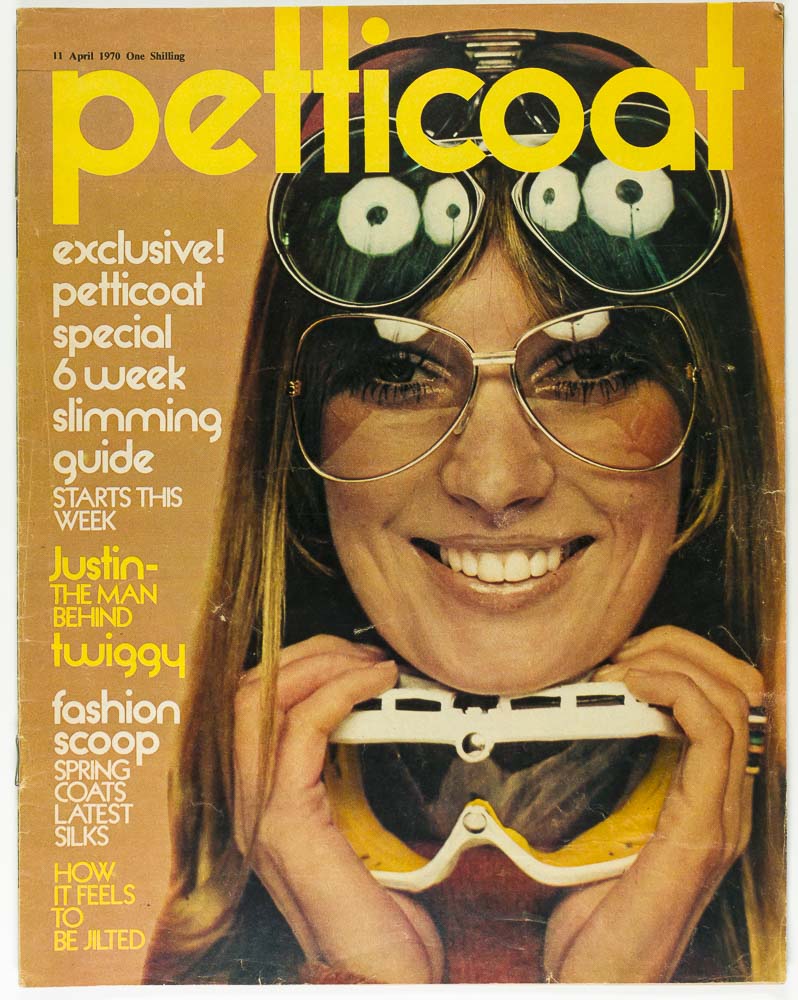 TWIGGY Justin de Villeneuve PETTICOAT magazine April 11th 1970