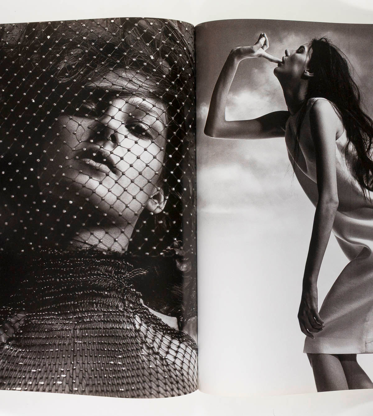 Emily Sandberg GUCCI Miles Aldridge LUELLA BARTLEY Dutch magazine 21 1999