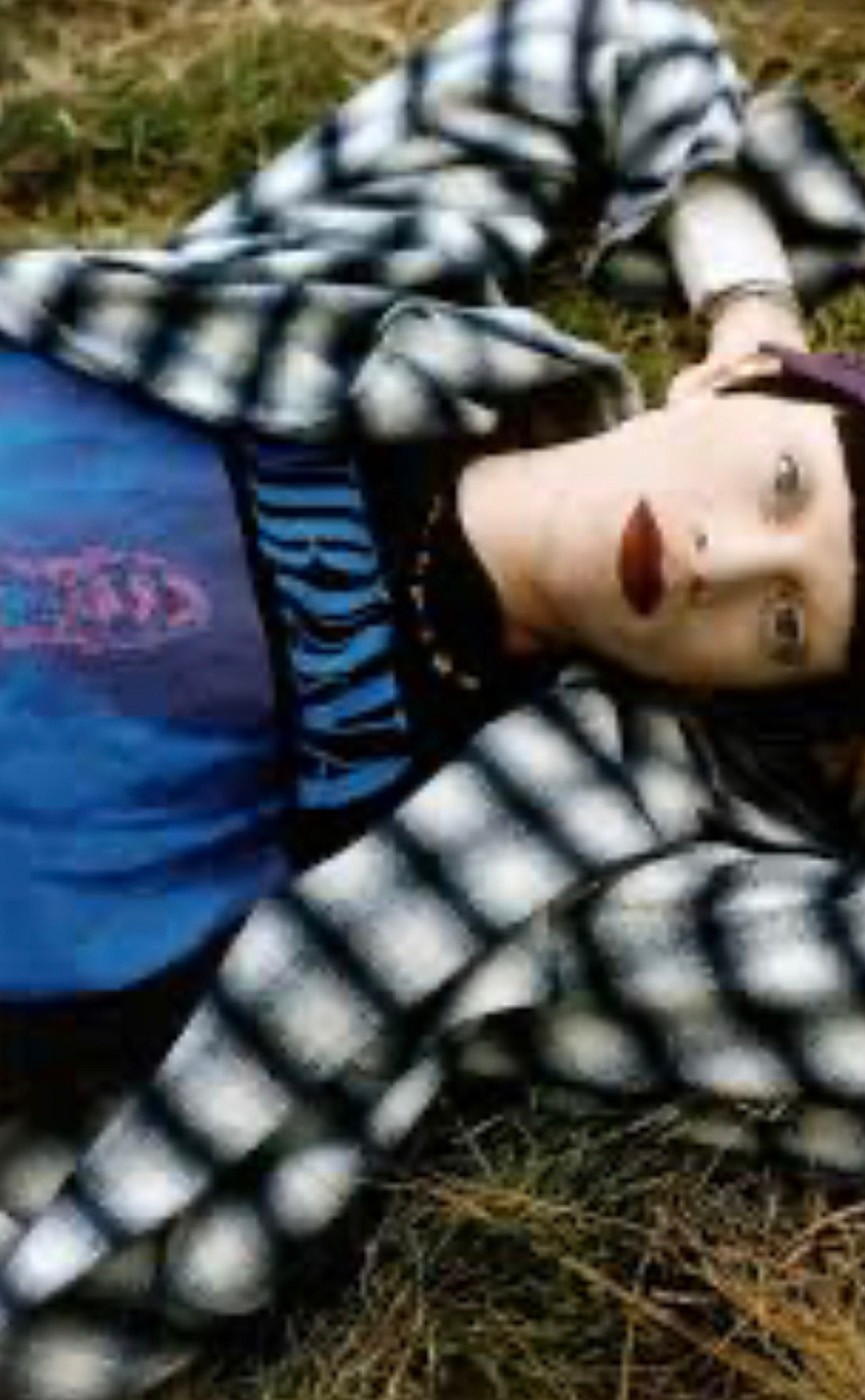 GRUNGE GLORY McMenamy MEISEL Lucie de Falaise SOFIA COPPOLA Vogue December 1992