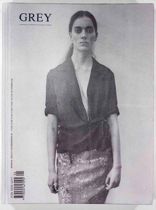 GREY magazine issue no 1 AUTUMN WINTER 2009 Thea Stratton Axel Hoedt FASHION vtg