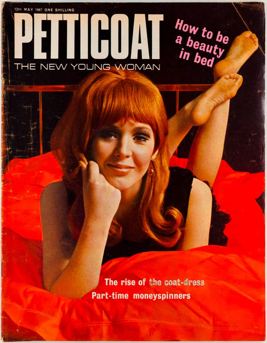 Vanessa Redgrave MARY QUANT Loungewear PETTICOAT magazine May 1967 Outerwear 60s
