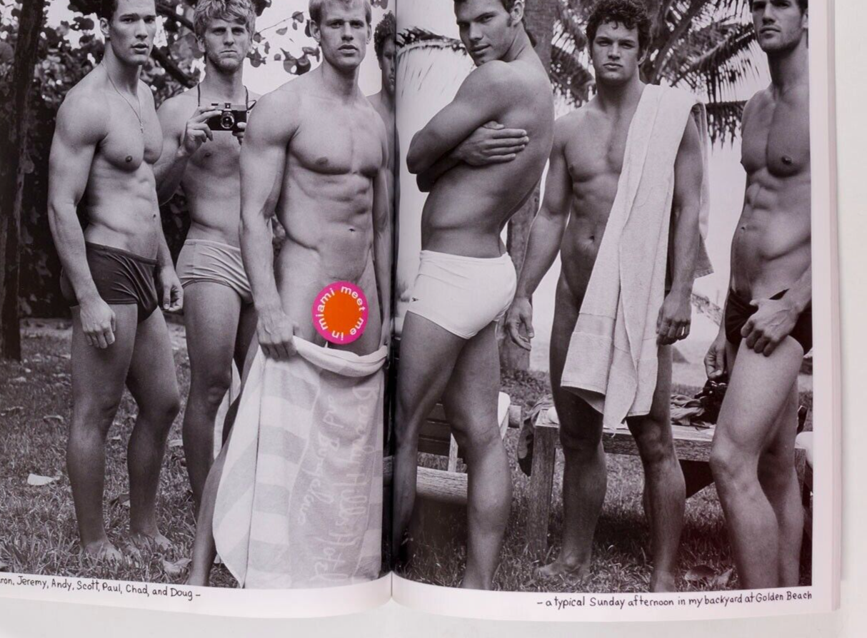 Javier Bardem BRUCE WEBER Amy Winehouse DASH SNOW Ryan McGinley L'UOMO VOGUE 396