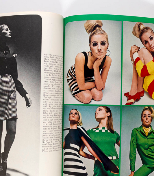 Sharon Tate BARBRA STREISAND Mountbatten MARY QUANT Balmain ~ QUEEN magazine vtg