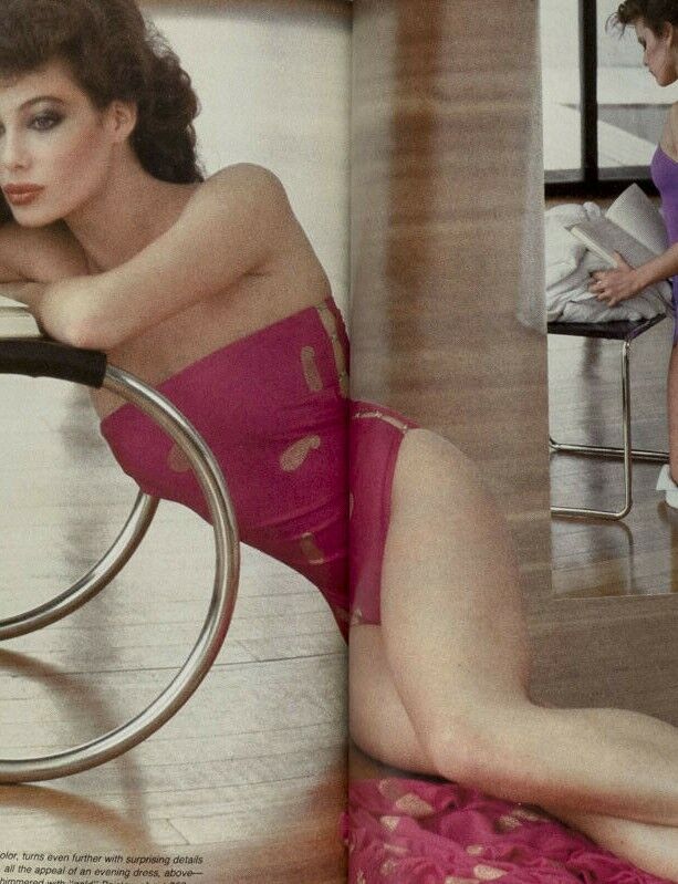 Kim Alexis GIA CARANGI Kelly LeBrock HELMUT NEWTON Linda Gray US Vogue 1981 June