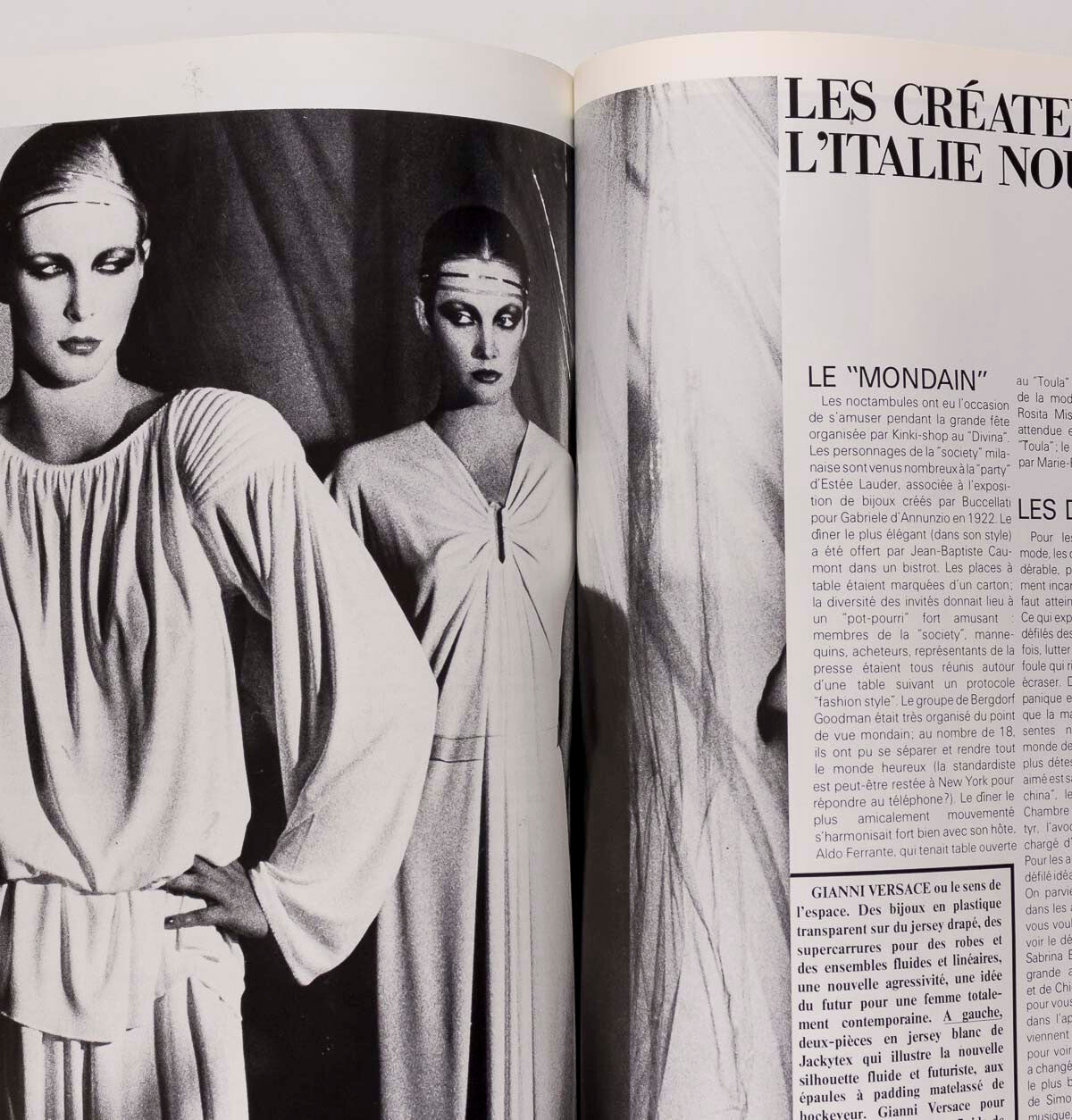 Janice Dickinson GUY BOURDIN Marie Helvin PARIS VOGUE February 1978 Iran HOMMES