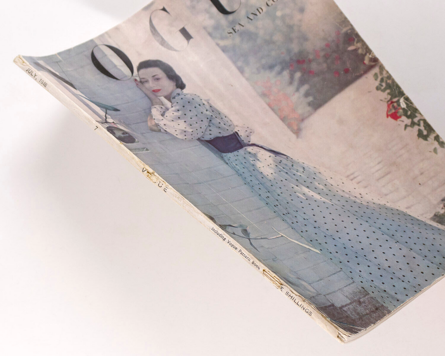 PENN John Deakin CECIL BEATON Clifford Coffin JOHN RAWLINGS Stonehenge UK Vogue