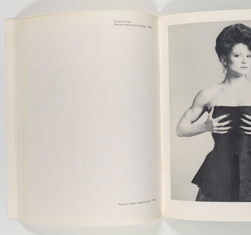 LISA LYON Robert Mapplethorpe ISSEY MIYAKE Exhibition catalogue HAYDEN GALLERY
