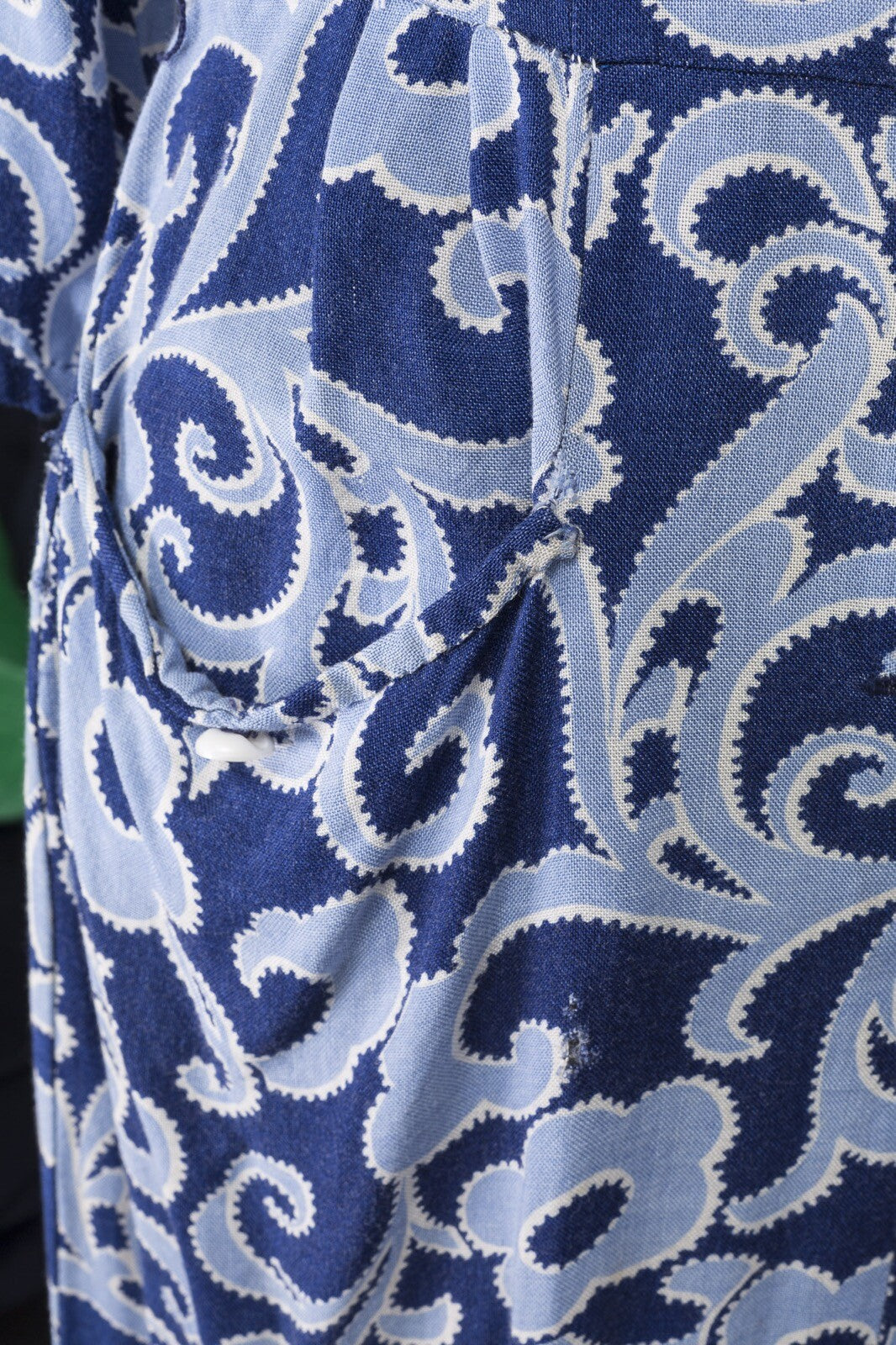 Blue paisley 40s Cotton wartime TEA DAY DRESS Pockets MIDI floral print Size 14