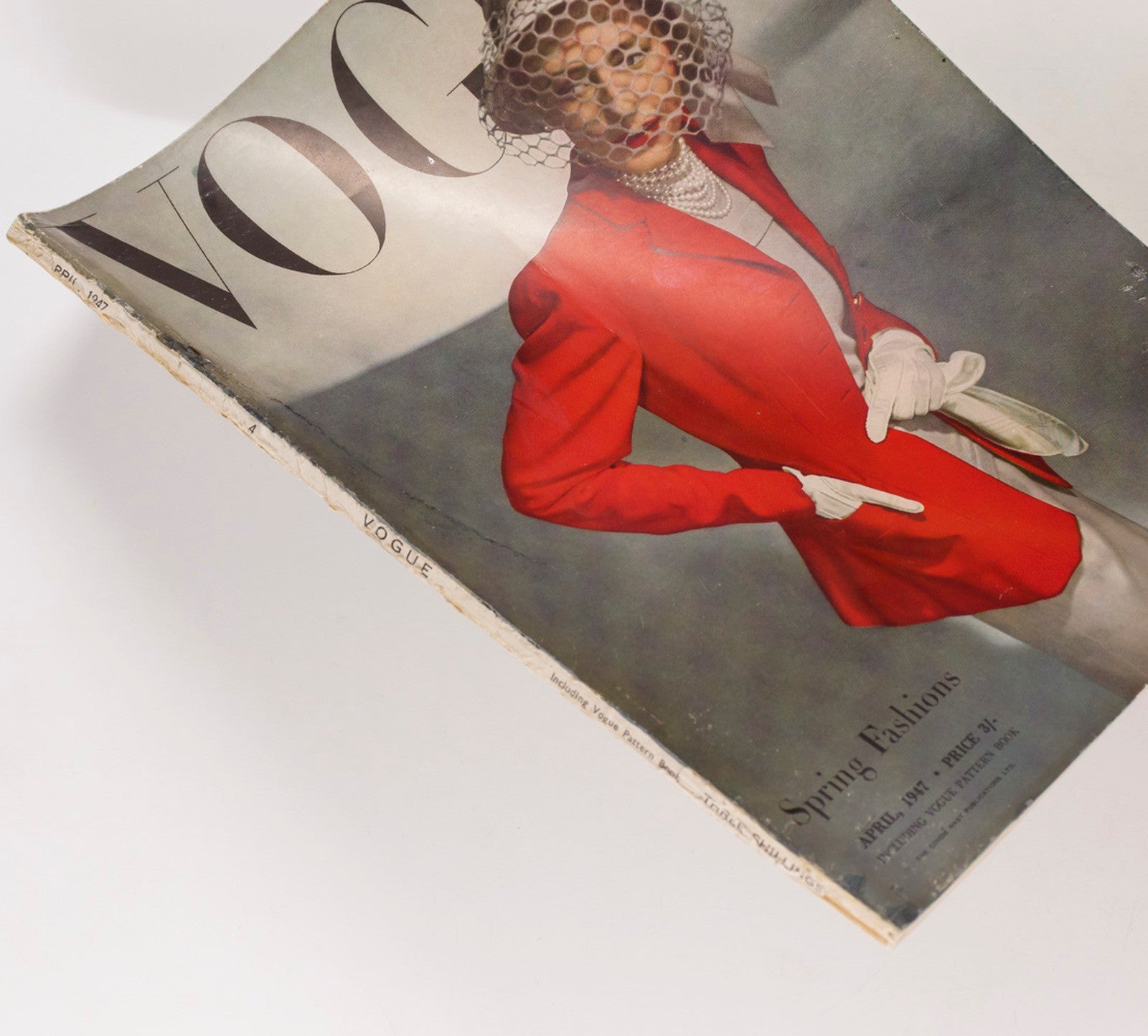 1ST CHRISTIAN DIOR VOGUE Huxley HORST Berard APRIL 1947 Maugham LEE MILLER Paris