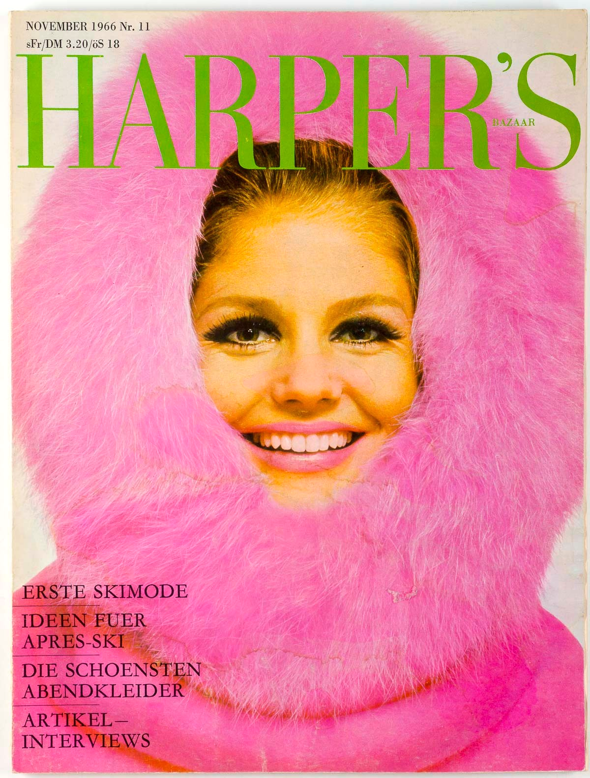 Kecia Nyman SAMANTHA EGGAR Jill Kennington HARPER'S BAZAAR November 1966 Gstaad
