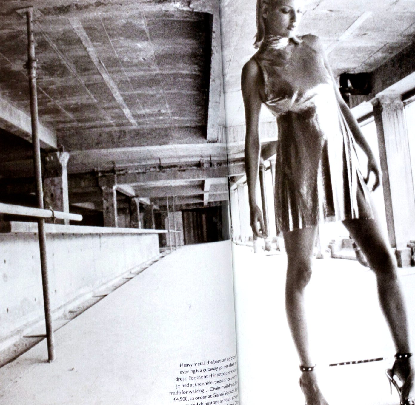 KATE MOSS Amber Valletta KRISTEN McMENAMY Vogue 1994 SINEAD O'CONNOR Galliano UK