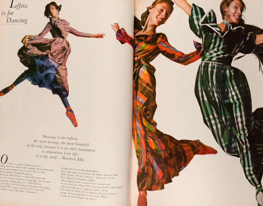 Twiggy HILDEGARD NEF Woody Allen HARPERS December 1971 Cybill Shepherd GUCCI vtg