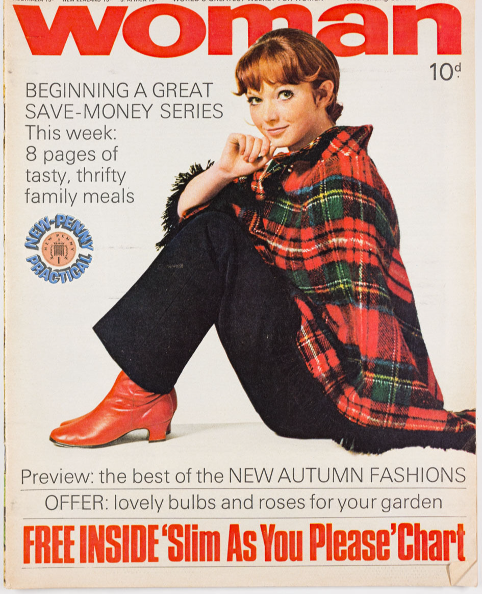 MAUDIE JAMES Anne Rivers TREVOR HOWARD Elizabeth Ferrars 60s KNIT Woman magazine