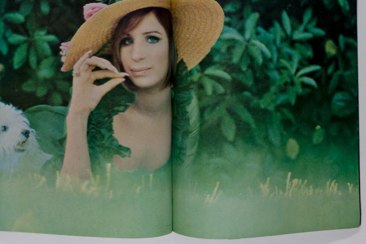 DONYALE LUNA Barbra Streisand EDINA RONAY Cecil Beaton MOUCHE Ossie Clark VOGUE