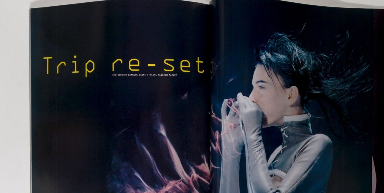 Kate Moss STEVE McQUEEN Dazed & Confused magazine February 1999 Hannelore Knuts
