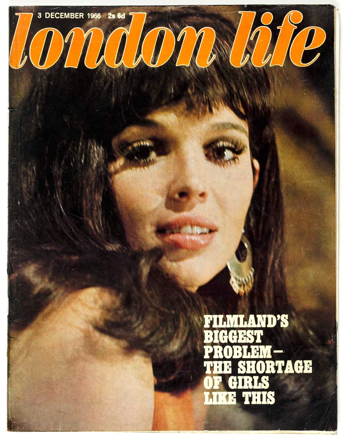 VIVIANE VENTURA Robin Douglas Home DONYALE LUNA Sarah Miles LONDON LIFE magazine