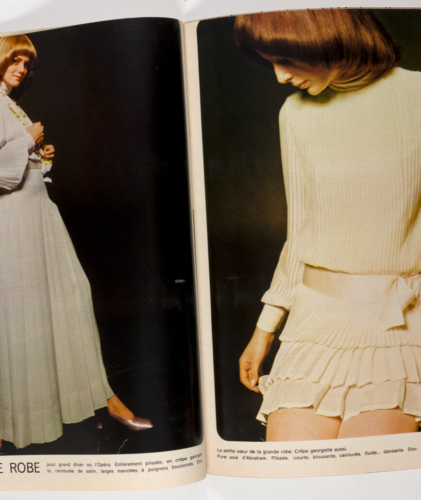 Guy Bourdin CHARLES JOURDAN Helmut Newton PETER KNAPP Elle magazine 3 March 1969