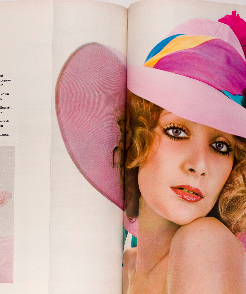 SPRING COLLECTIONS Saint Laurent RENE GRUAU L'Officiel magazine March 1971 DIOR