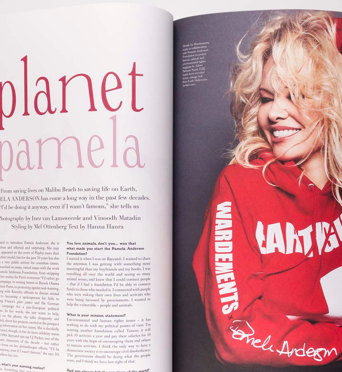 Selena Forrest PAMELA ANDERSON Jamie Bochert XR Eco Farm MORE OR LESS magazine 5