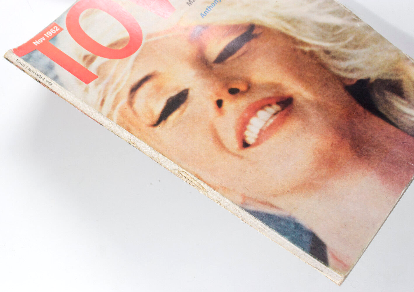 MARILYN MONROE Pauline Boty BARRIS Edward Gorey DON McCULLIN Dr No TOWN magazine