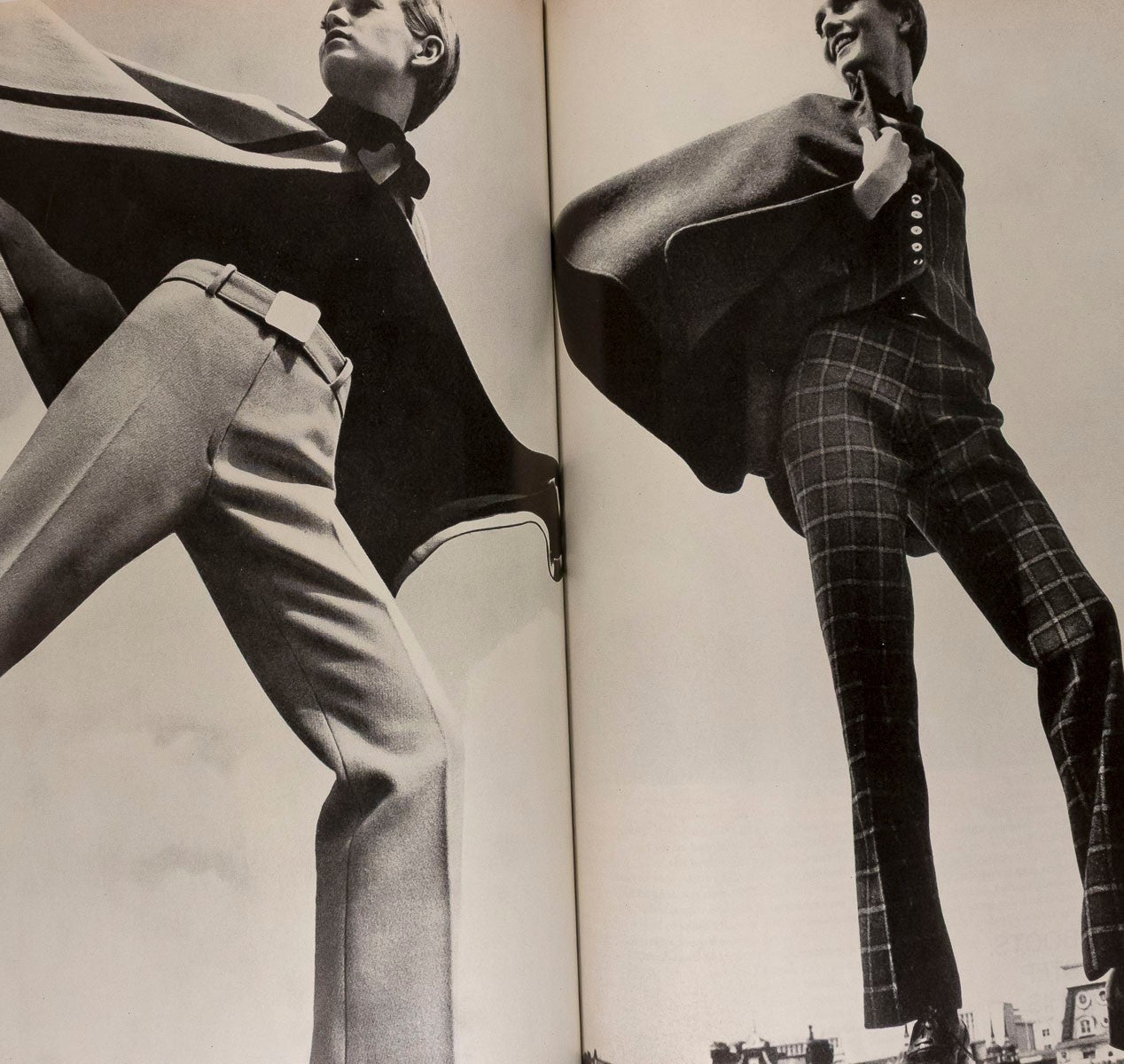 JEAN SHRIMPTON Pattie Boyd TWIGGY Vogue 1967 August HELMUT NEWTON Parkinson ZAID