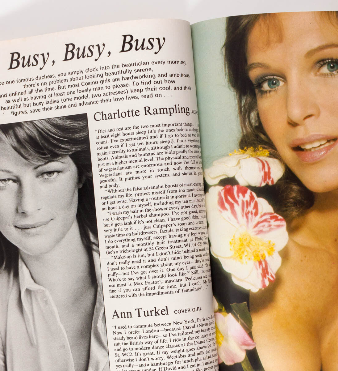 Julie Ege CHARLOTTE RAMPLING Liza Minelli COSMOPOLITAN January 1973 Greta Norris