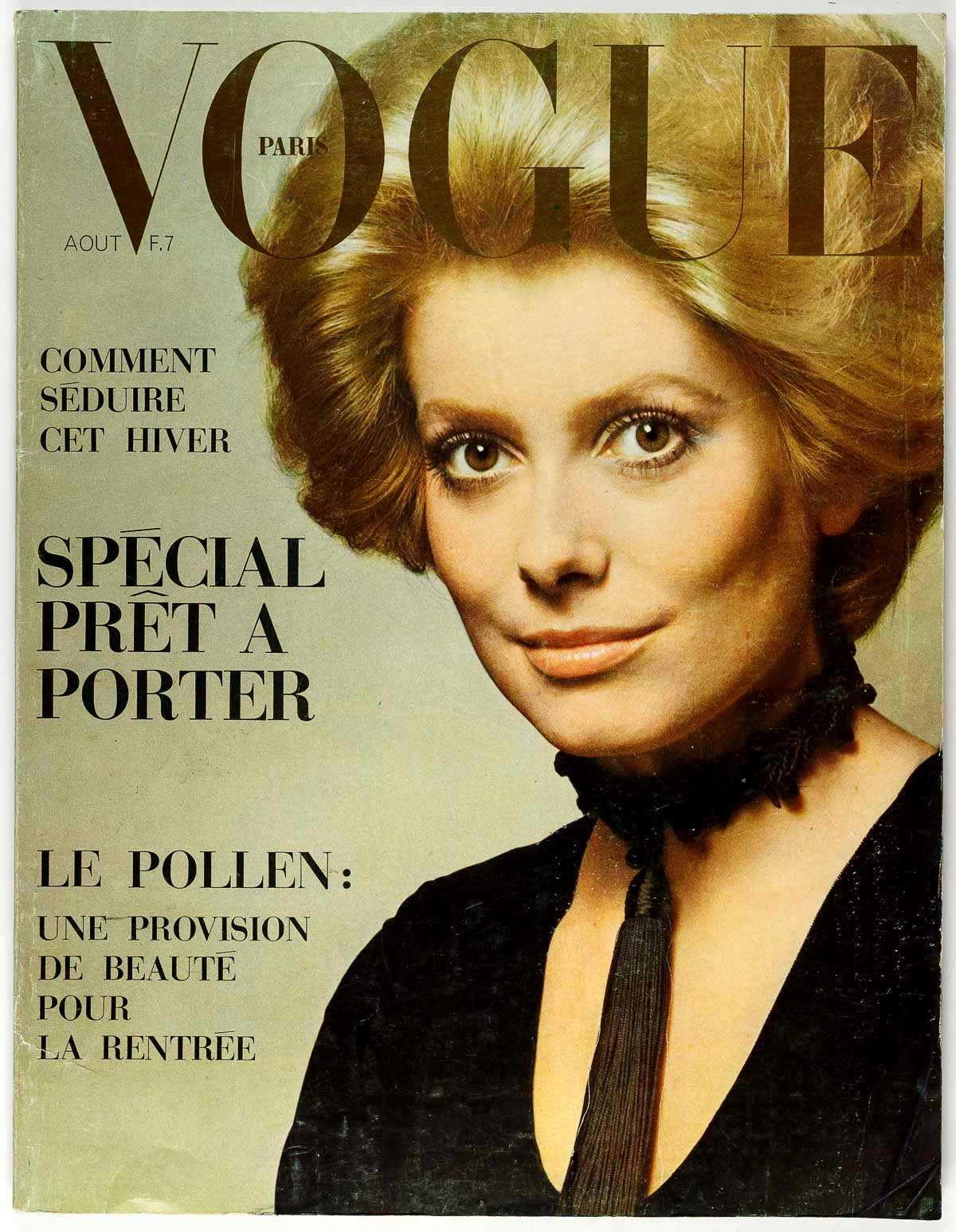 Catherine Deneuve GUY BOURDIN Jean Shrimpton SARAH MOON Paris Vogue August 1969