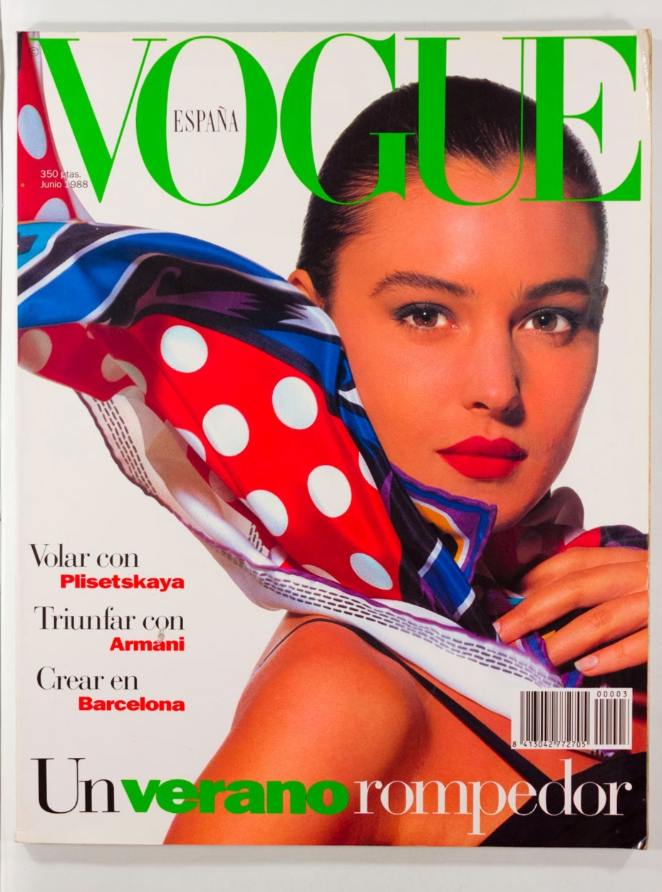 MONICA BELLUCCI Mario Testino SKREBNESKI Vogue Spain magazine 3 June 1988 Armani