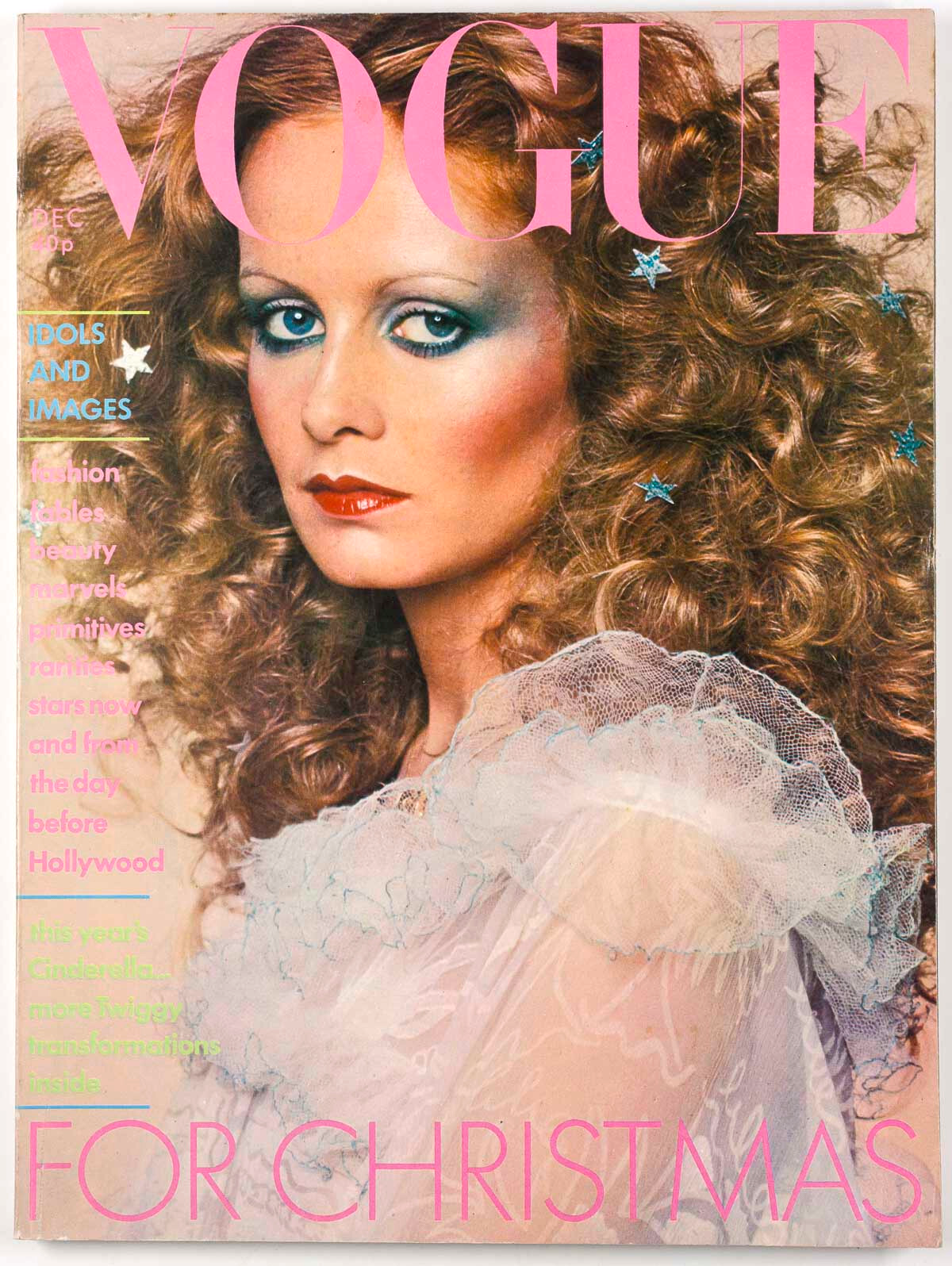 TWIGGY Norman Parkinson BIANCA JAGGER  Vogue December 1974  Christopher Lee ERTE