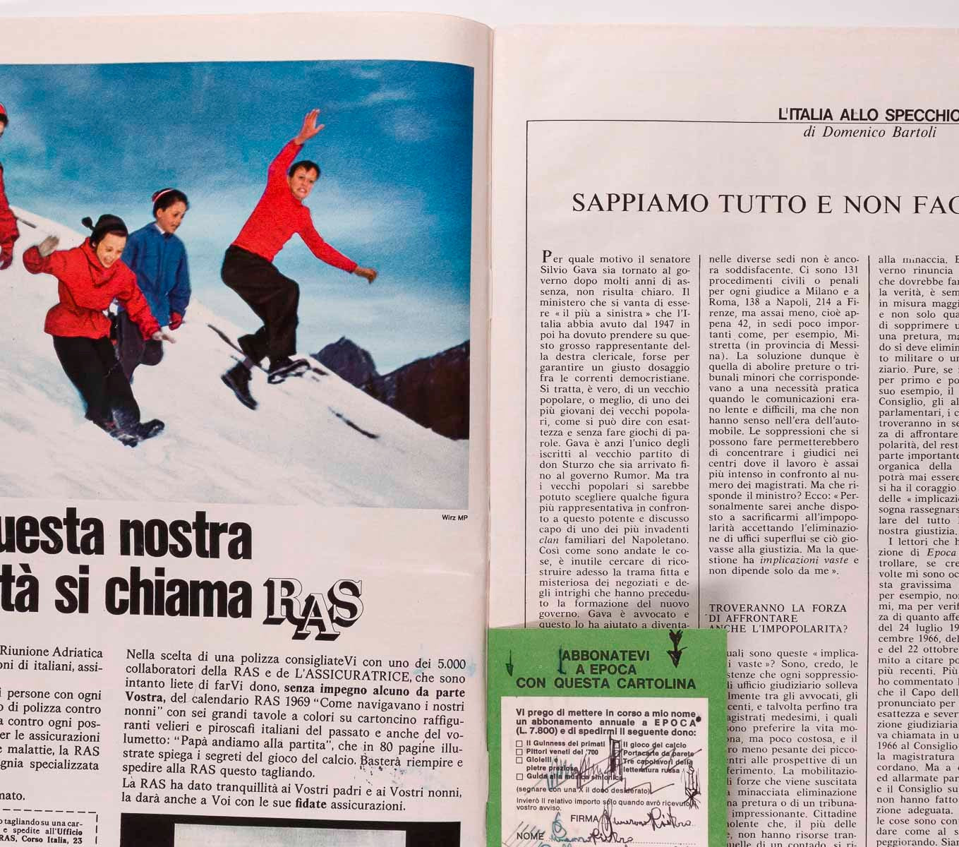 DONYALE LUNA for FELLINI rare Italian magazine EPOCA vtg 1960's Satyricon film