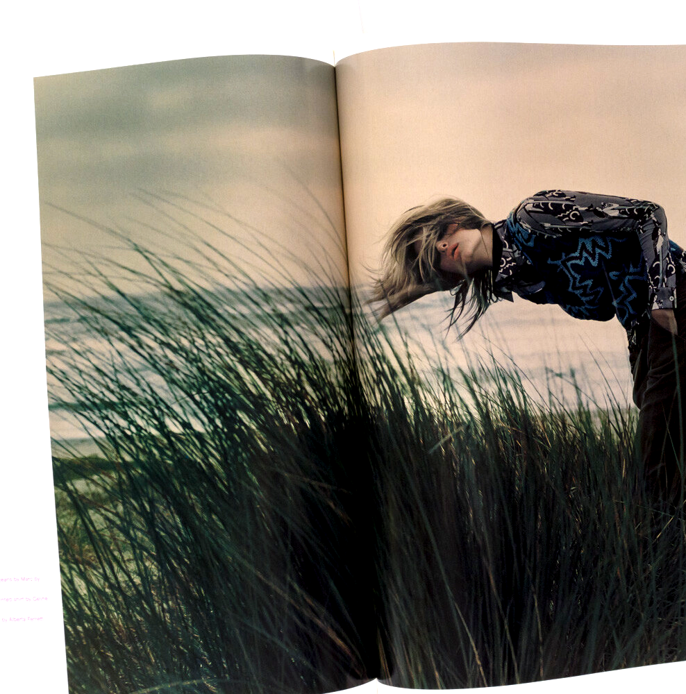 Alexander McQueen JOANNA NEWSOM Corinne Day THE FACE magazine September 2002 vtg