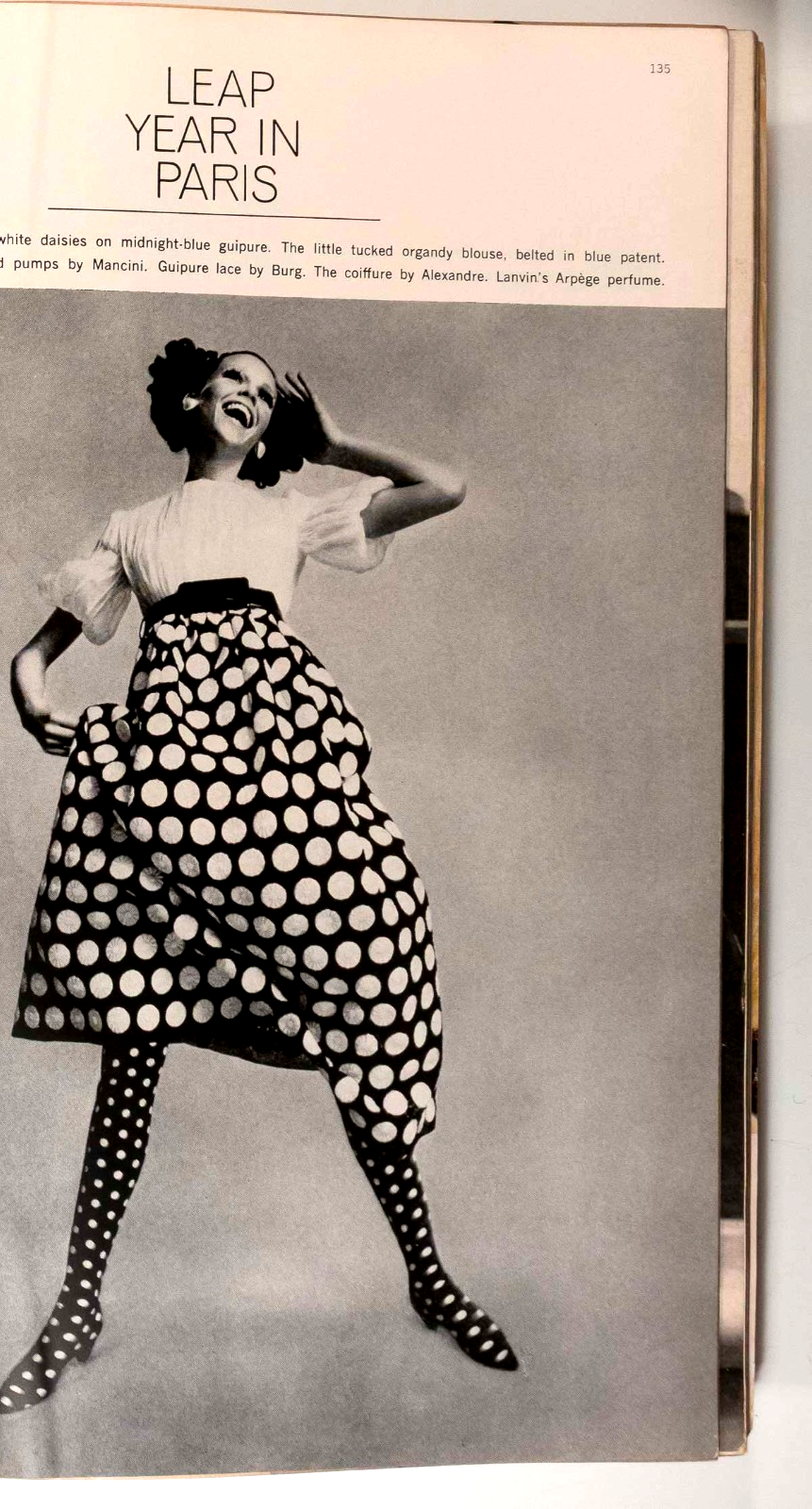 DAN GRAHAM Figurative COLLECTIONS Saul Leiter HIRO Harper's Bazaar US March 1968