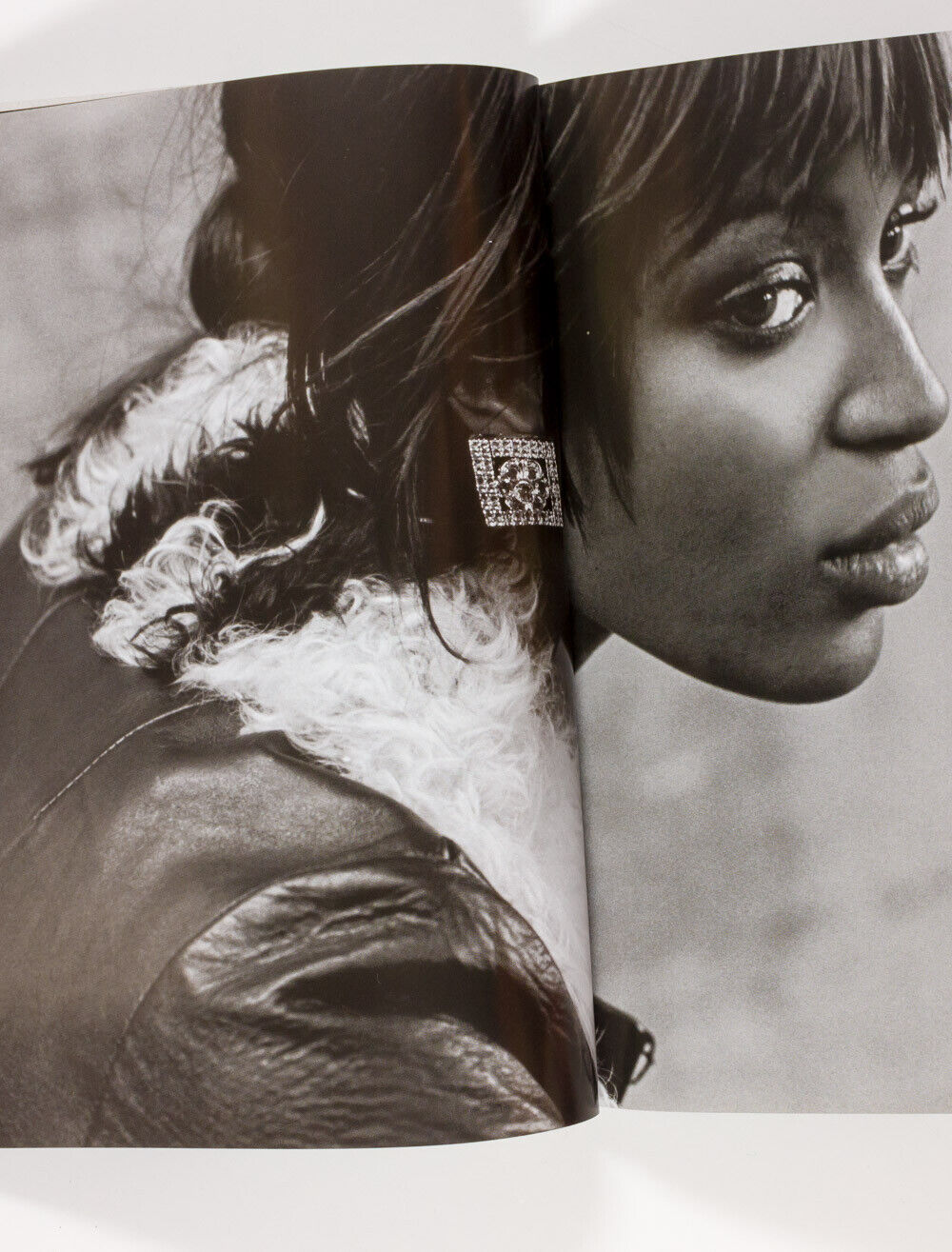 NAOMI CAMPBELL by PETER LINDBERGH Rare ITALIAN VOGUE ITALIA magazine supplement